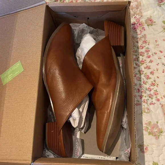 Coconuts by Matisse - Picture 4 of 6